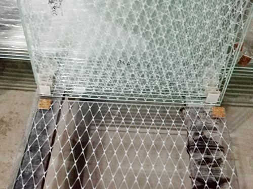东莞钢化玻璃厂家钢化玻璃破裂原因是什么？